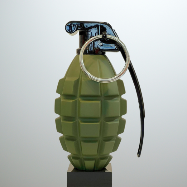 Kaki Military